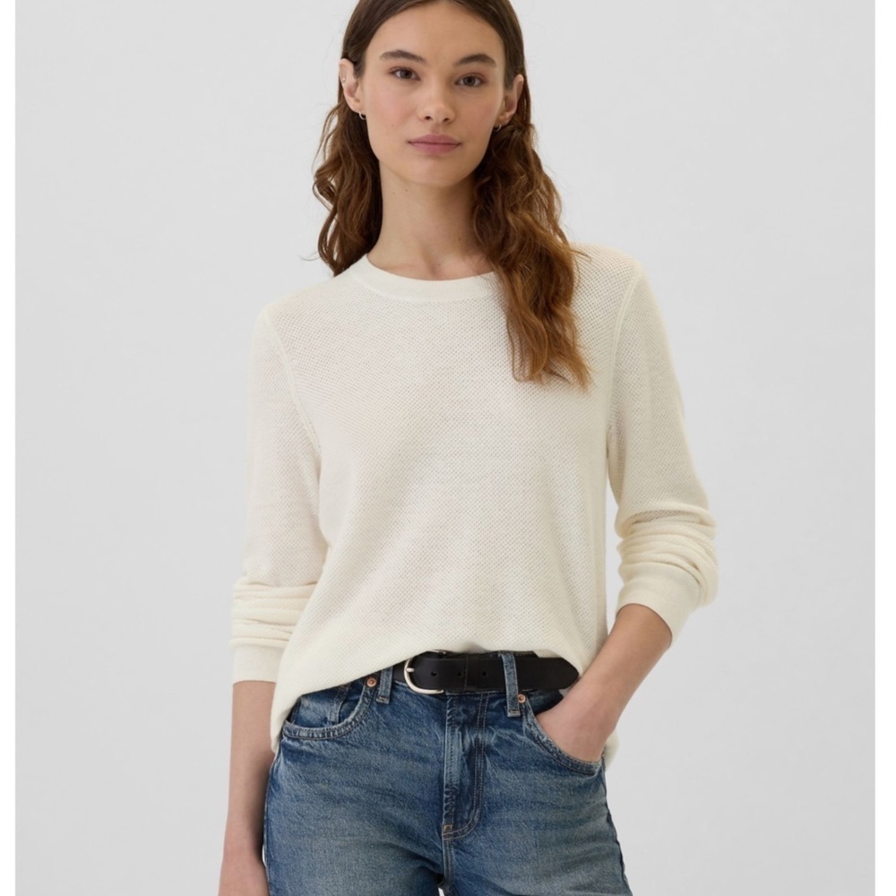 Gap Bella Textured Crew Neck Long Sleeve Shirt Off White Size Large NWT